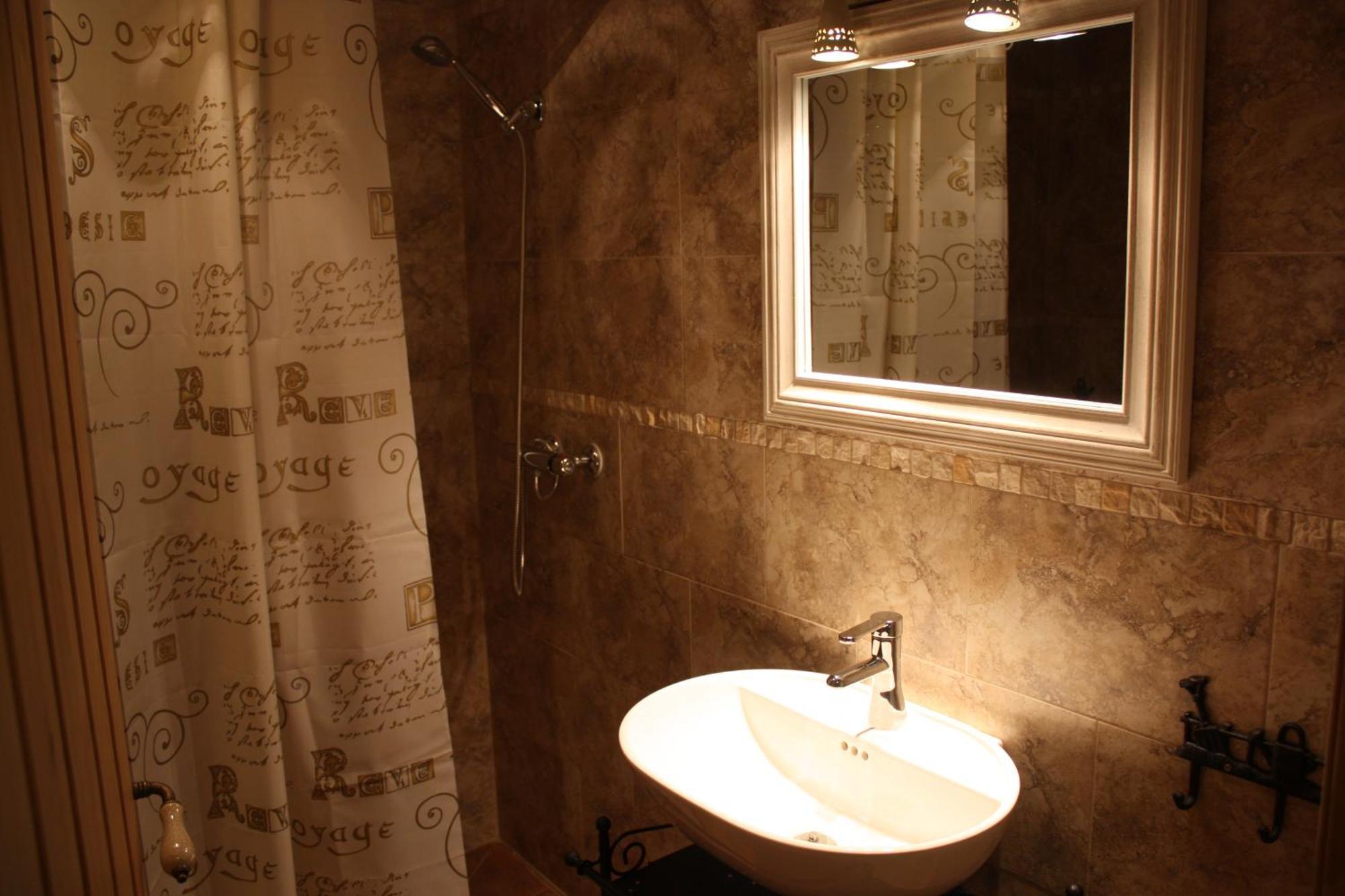 Apartamentos El Jardin Del Poeta Guijo de Granadilla Екстер'єр фото