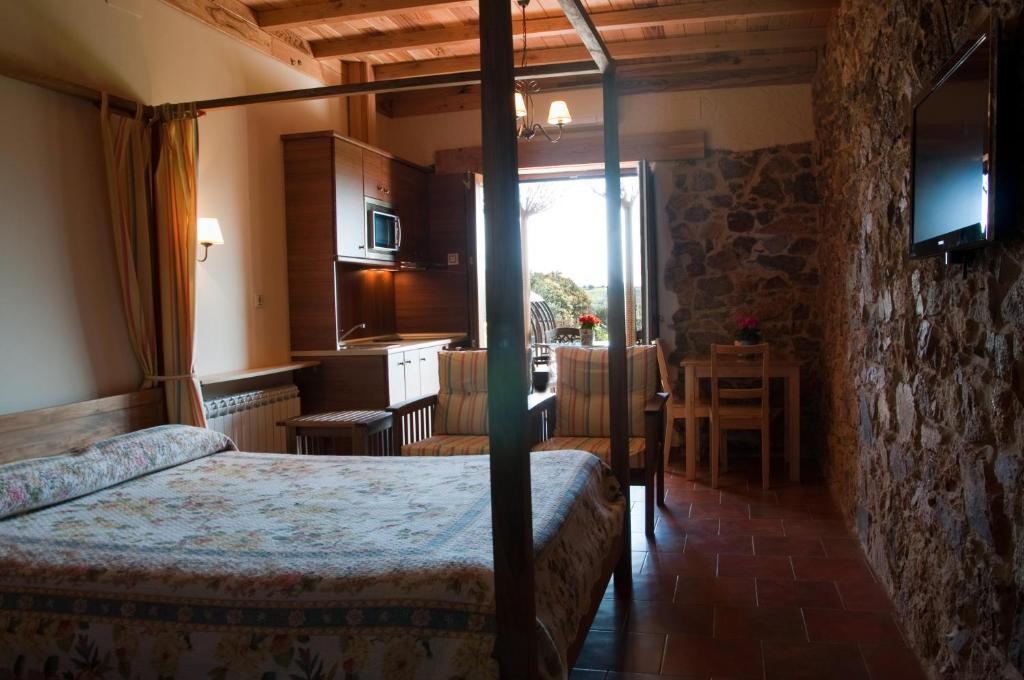 Apartamentos El Jardin Del Poeta Guijo de Granadilla Номер фото
